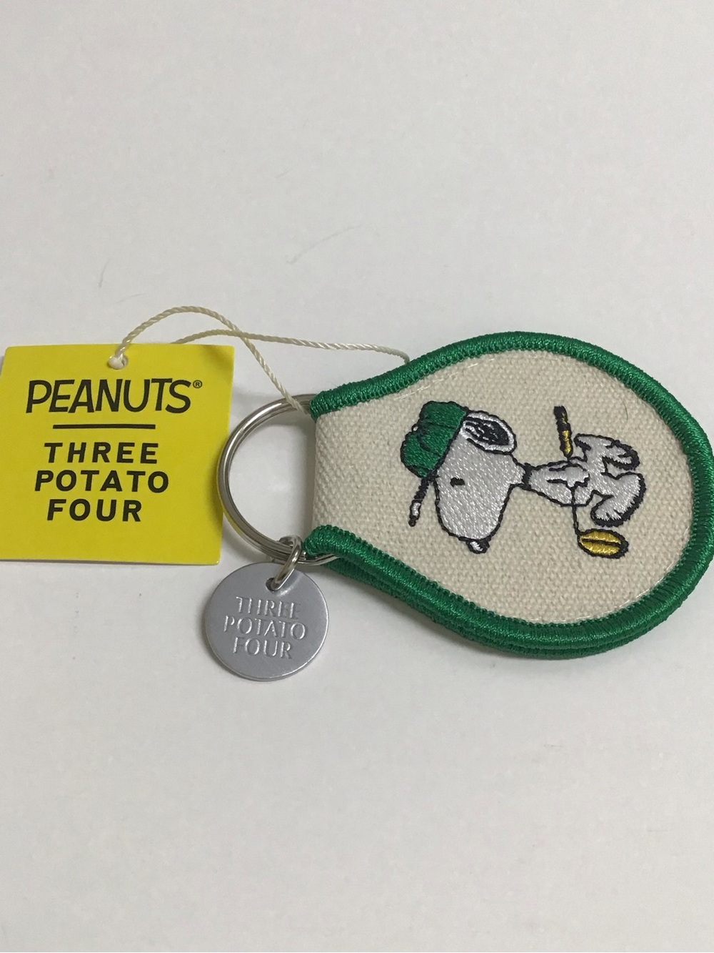 Peanuts Snoopy Golfer Key Ring Embroidered Patch Style Three Potato Four NEW - Picture 10 of 10